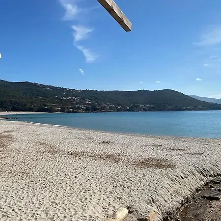 Aleatico, Appartement T3 Climatise 50 M De La Plage *